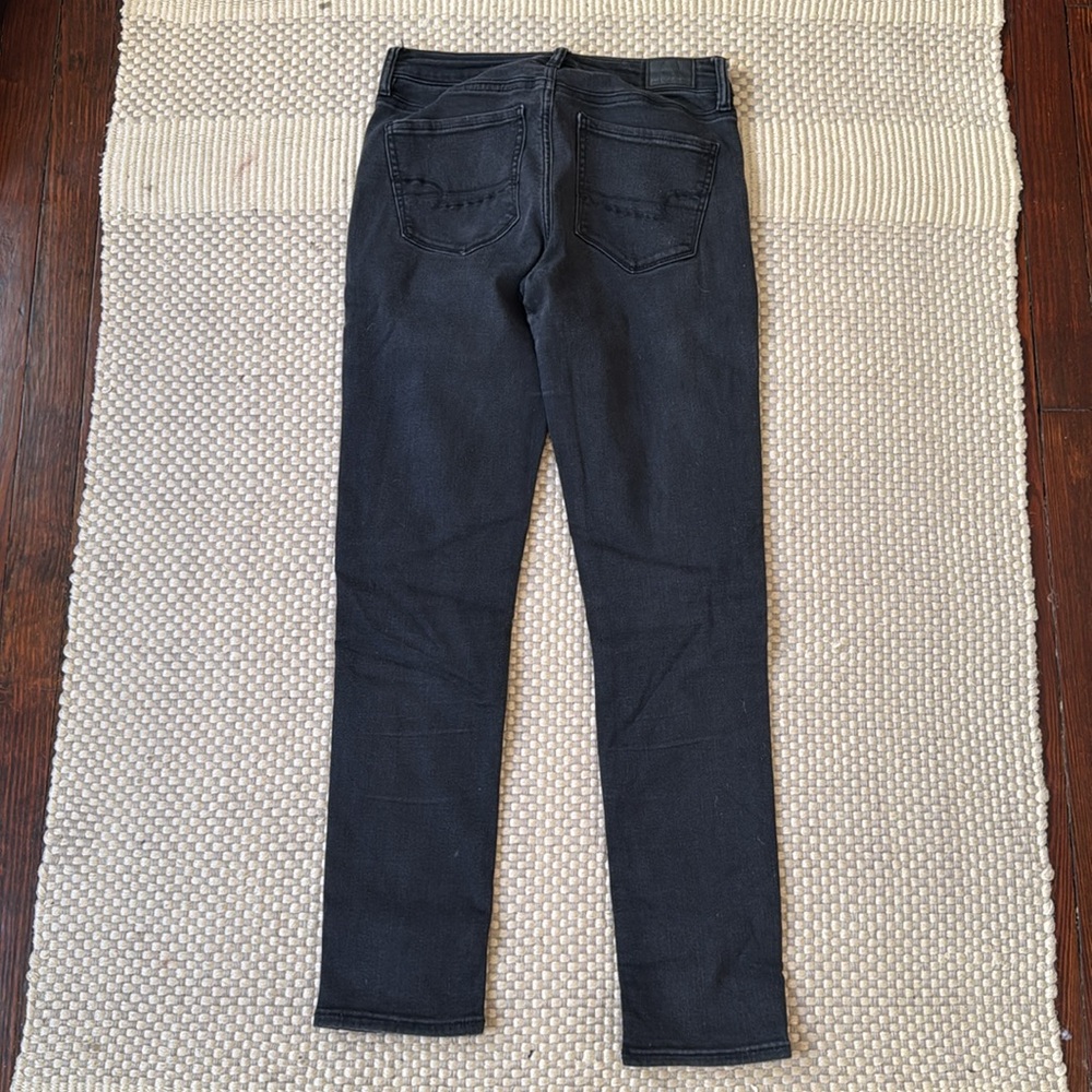 American Eagle High Rise Skinny - Picture 2 of 5